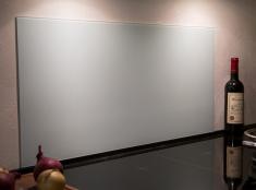 Firkantet stænkplade til køkken - 60 x 30 cm - Hvid glas Firkantet stænkplade til køkken - 60 x 30 cm - Hvid glas