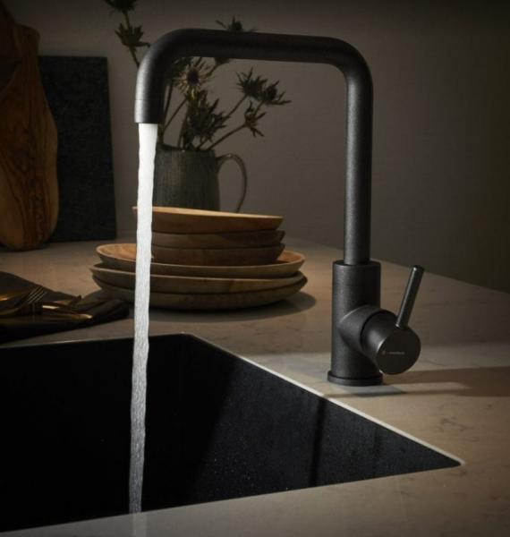 Cassøe Newform X-Trend køkkenarmatur - Antracit Cassøe Newform X-Trend køkkenarmatur - Antracit