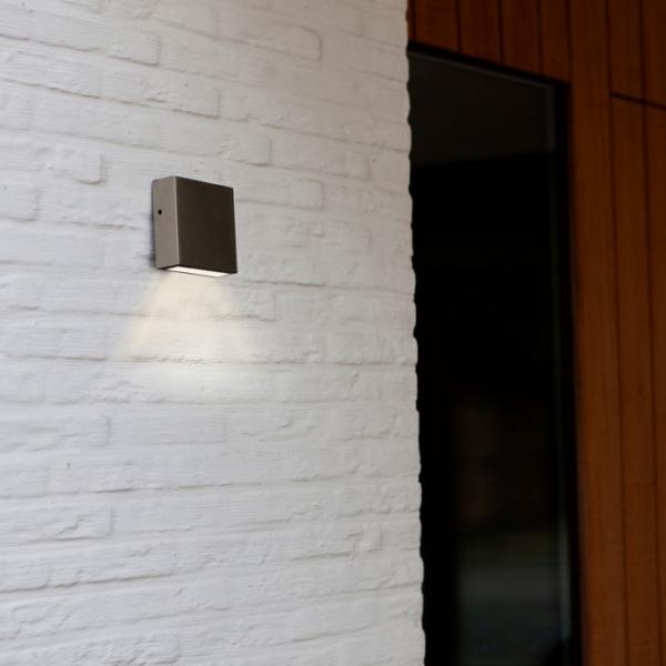 Lutec Architectural Gemini XF udendørslampe til væg - Rustfrit stål Lutec Architectural Gemini XF udendørslampe til væg - Rustfrit stål