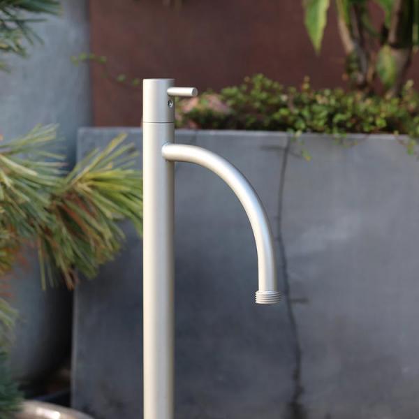 Frostline Eqi fritstående frostfri vandpost - Tappehøjde 380 mm - Rustfrit stål