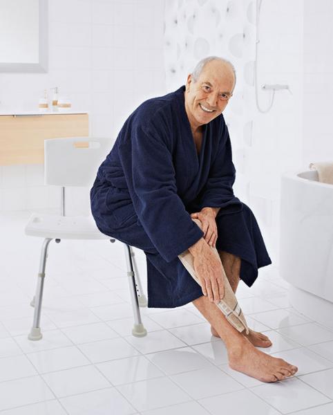 Ridder Assistent badestol m/ryg - Hvid Ridder Assistent badestol m/ryg - Hvid