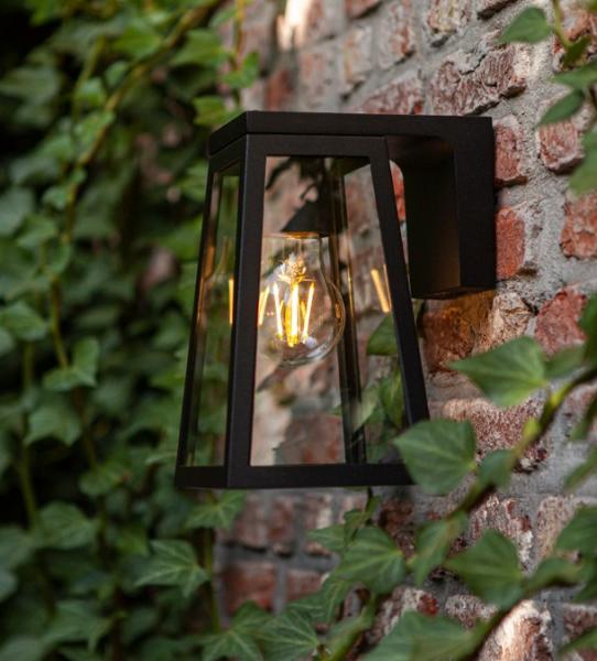 Lutec Solar Fia udendørslampe til væg m/solceller Lutec Solar Fia udendørslampe til væg m/solceller