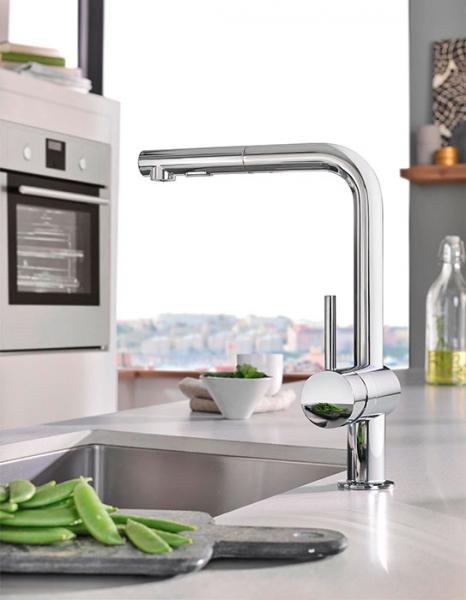 Grohe Minta køkkenarmatur m/udtræk og L-tud - Krom